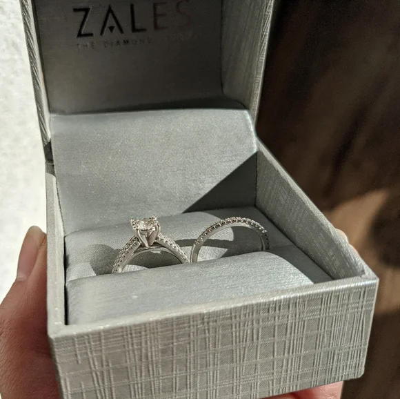 Zales white gold wedding band set - Picture 3 of 6